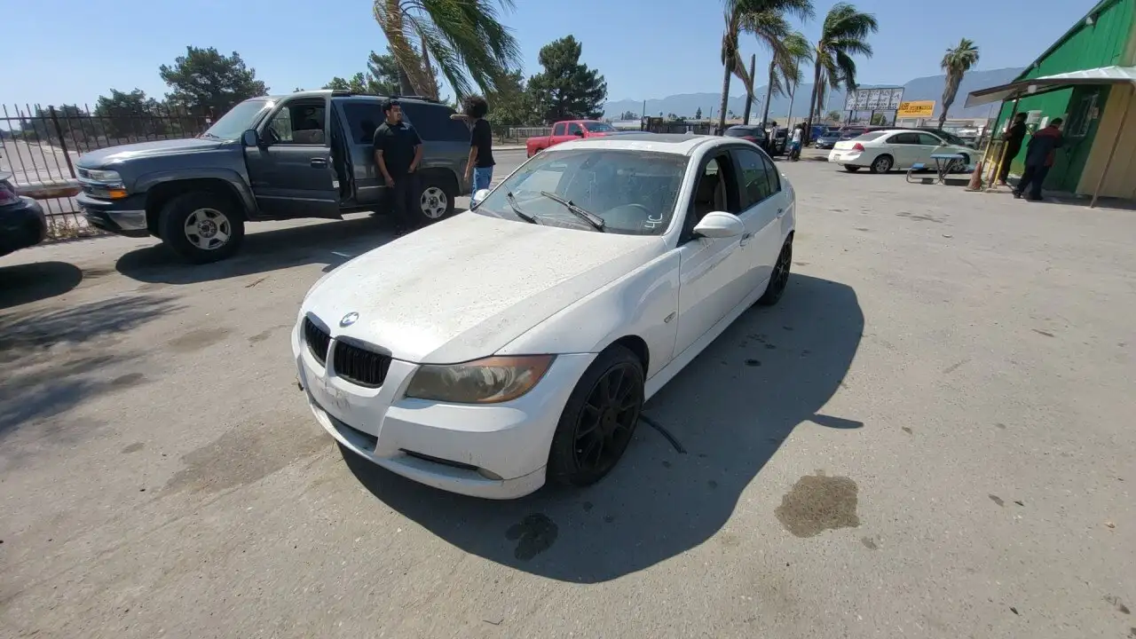 Photo of 2006 Bmw 325I
