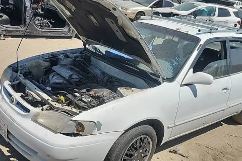 Photo of 1998 Toyota Corolla
