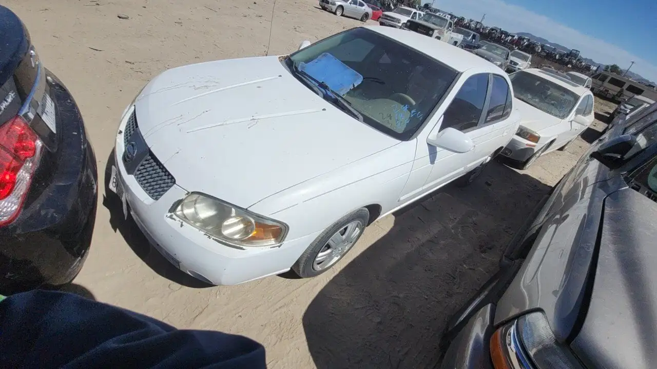 Photo of 2006 Nissan Sentra