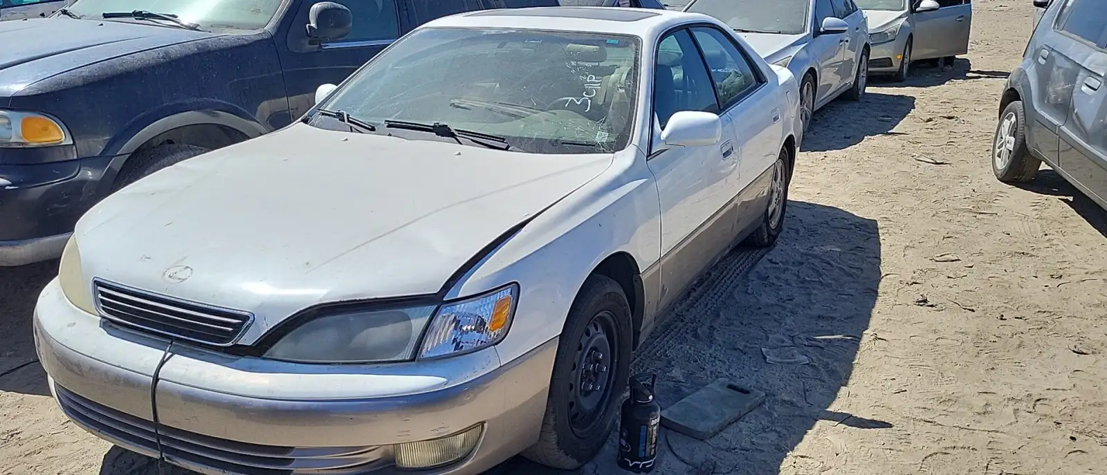 Photo of 1998 Lexus Es300