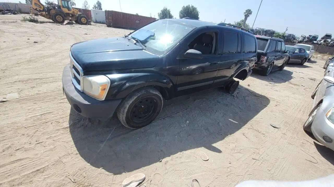 Photo of 2005 Dodge Durango