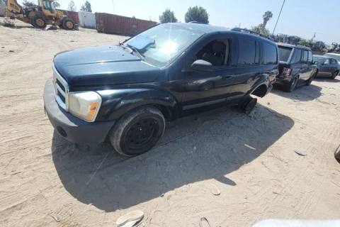 Photo of 2005 Dodge Durango
