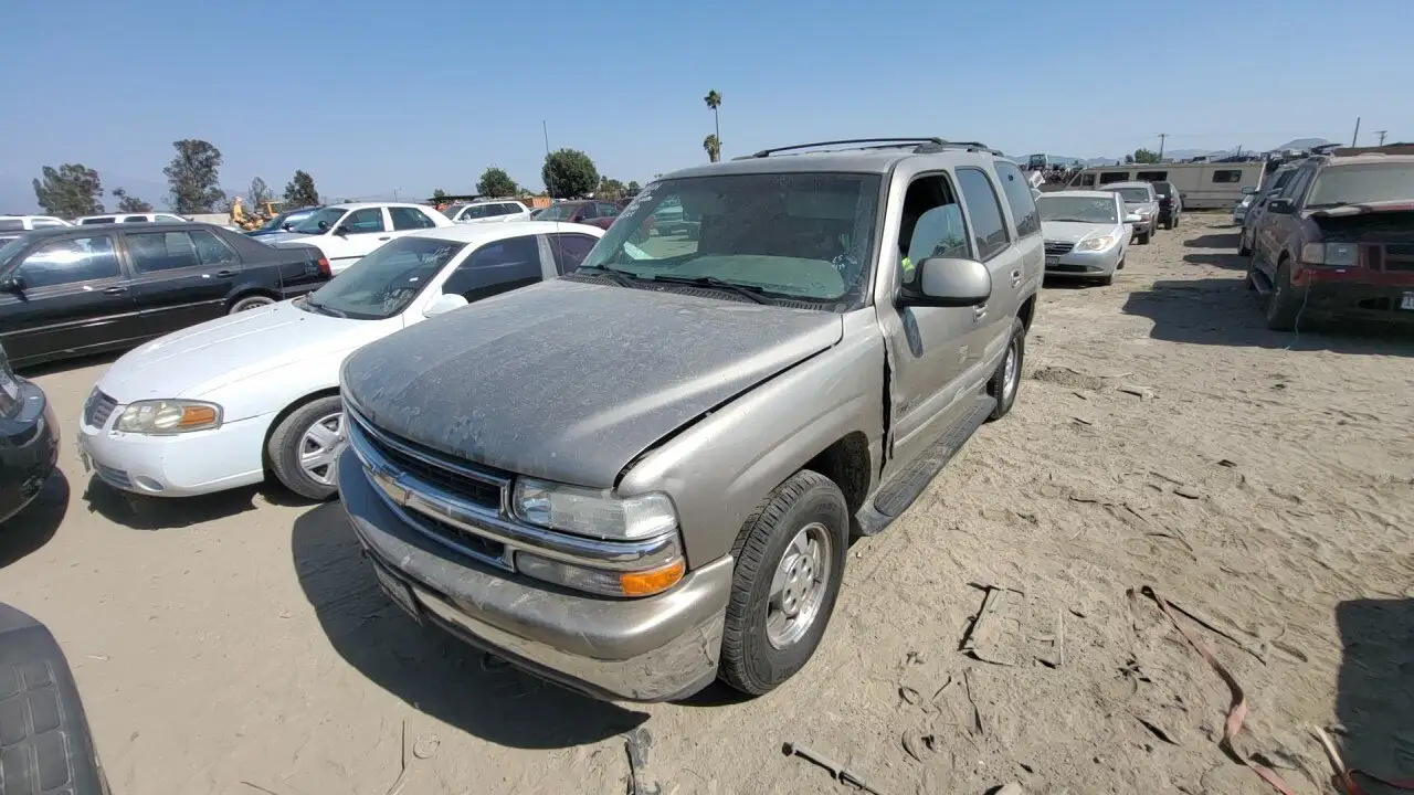 Photo of 2001 Chevrolet Tahoe
