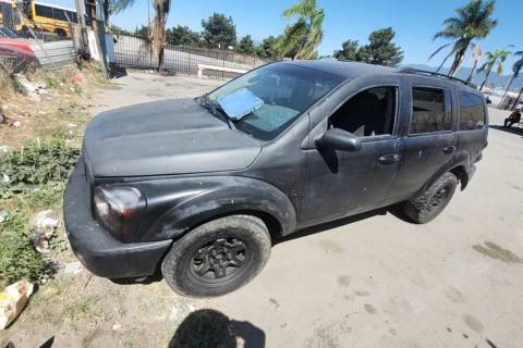 Photo of 2004 Dodge Durango