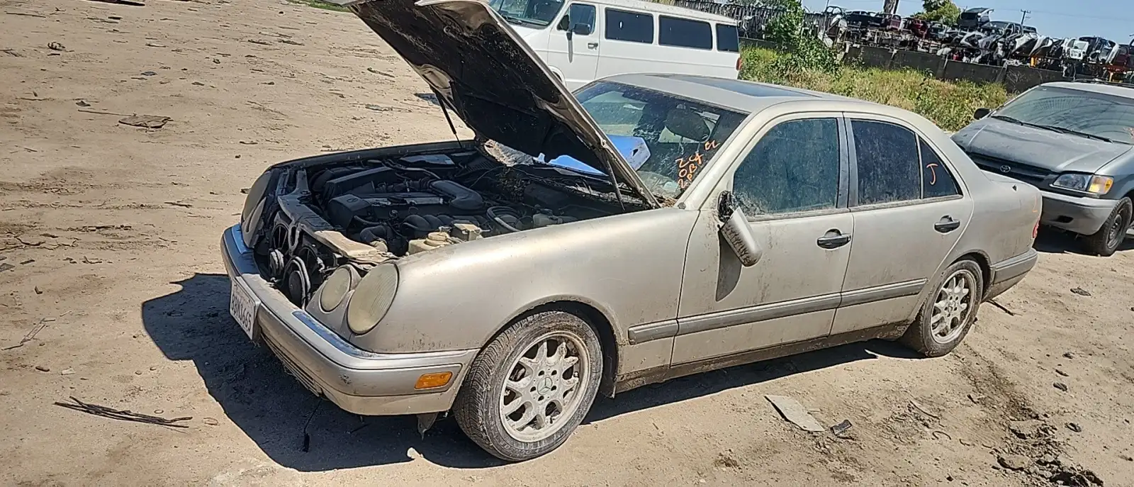 Photo of 1996 Mercedes-Benz E320