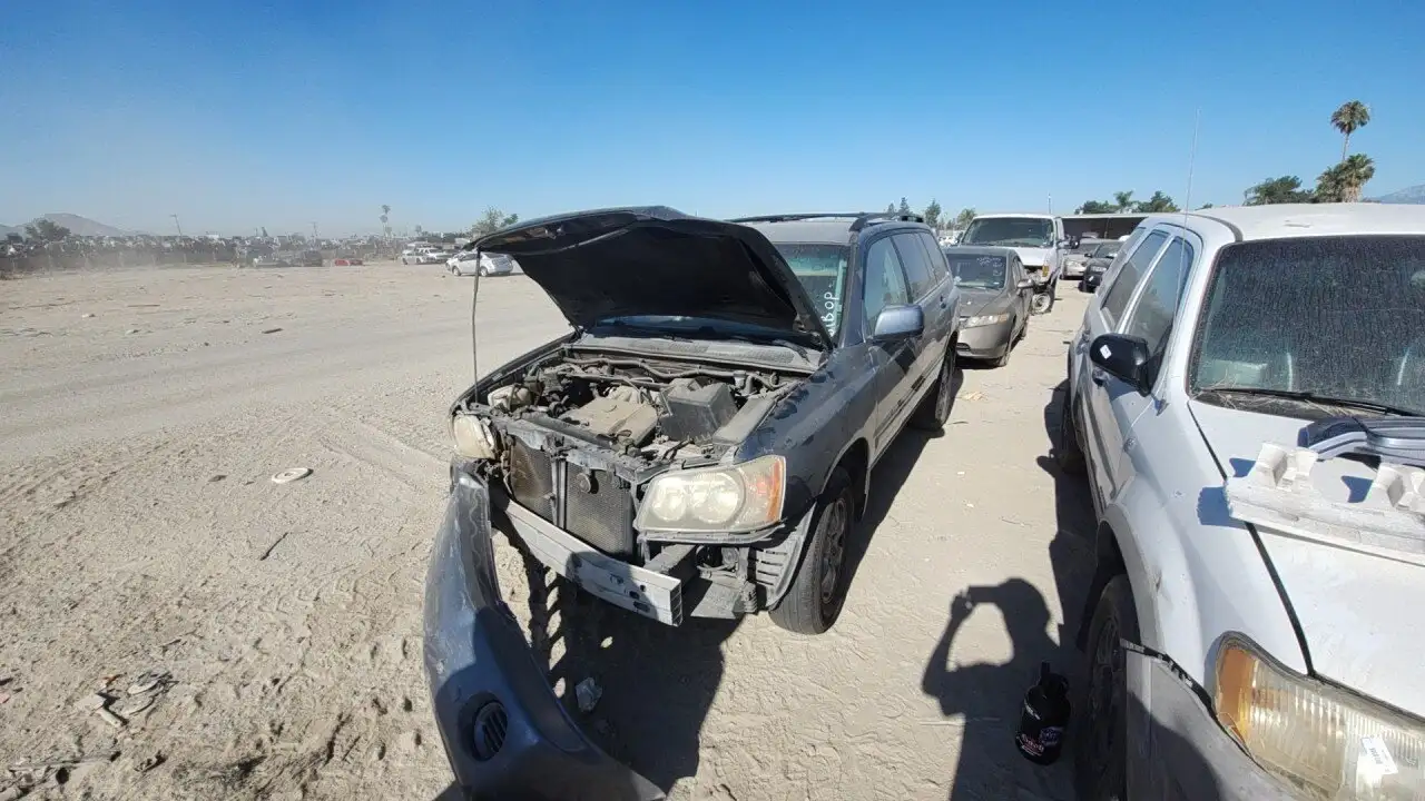 Photo of 2003 Toyota Highlander