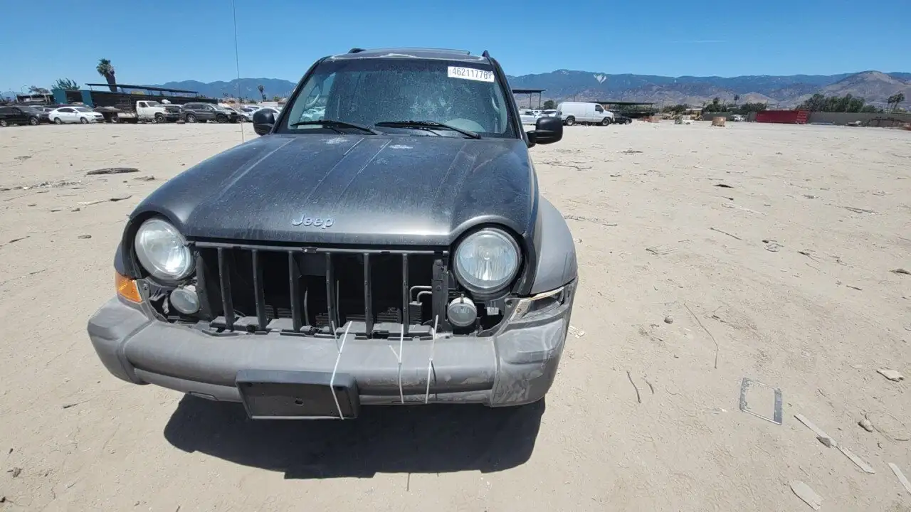 Photo of 2006 Jeep Liberty
