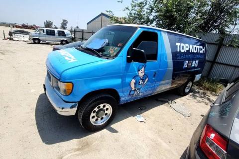 Photo of 2001 Ford E-250 Econoline