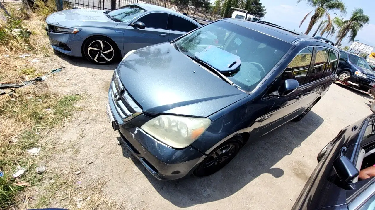Photo of 2005 Honda Odyssey