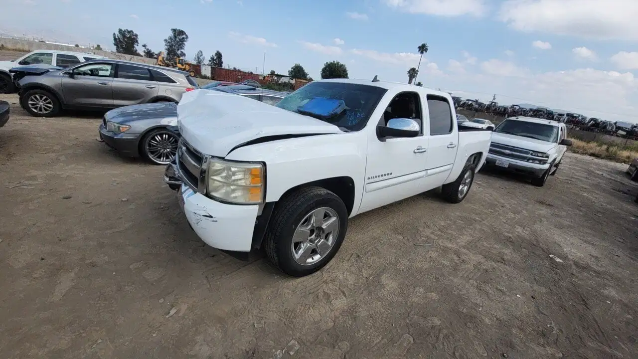 Photo of 2010 Chevrolet Silverado 1500