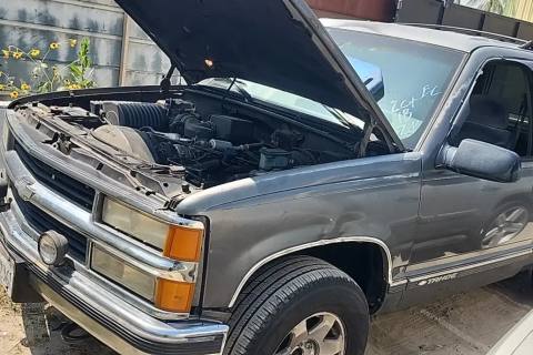 Photo of 1999 Chevrolet Tahoe