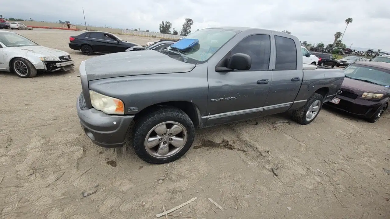 Photo of 2005 Dodge Ram 1500