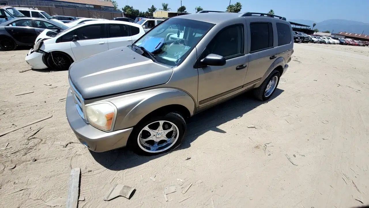 Photo of 2004 Dodge Durango