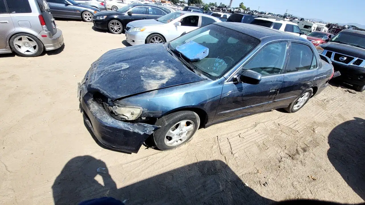 Photo of 2000 Honda Accord