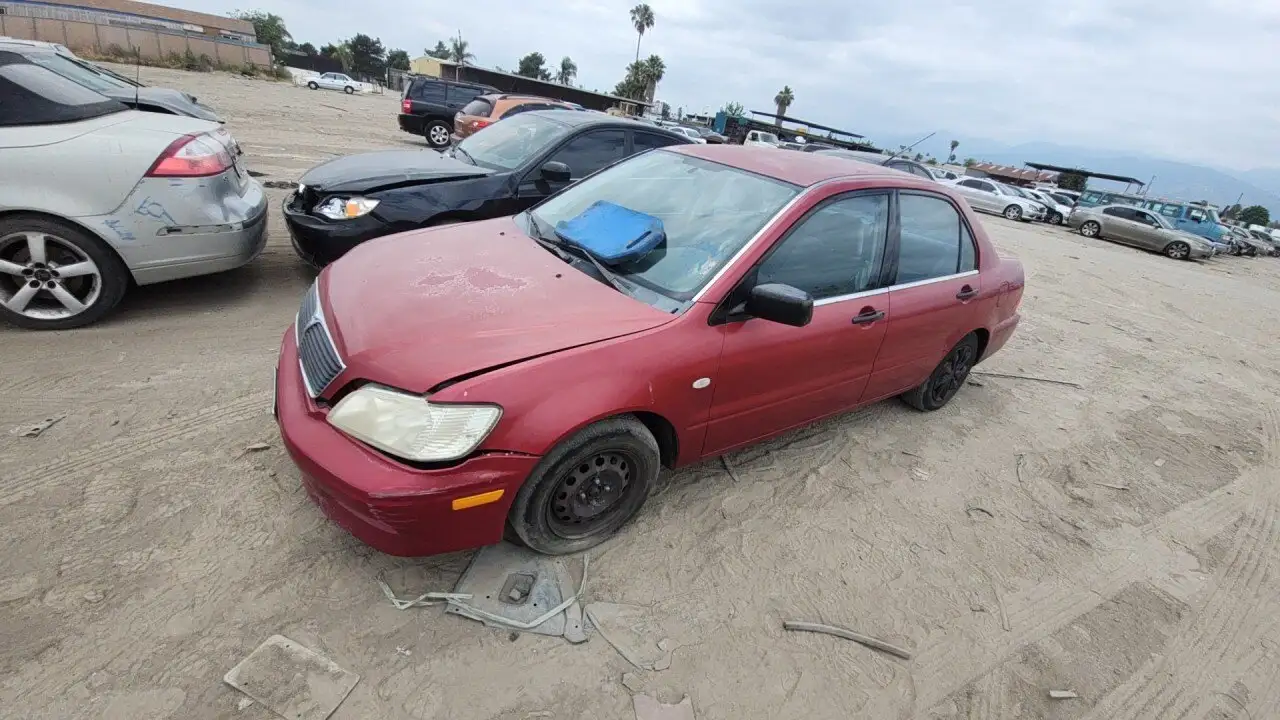 Photo of 2002 Mitsubishi Lancer