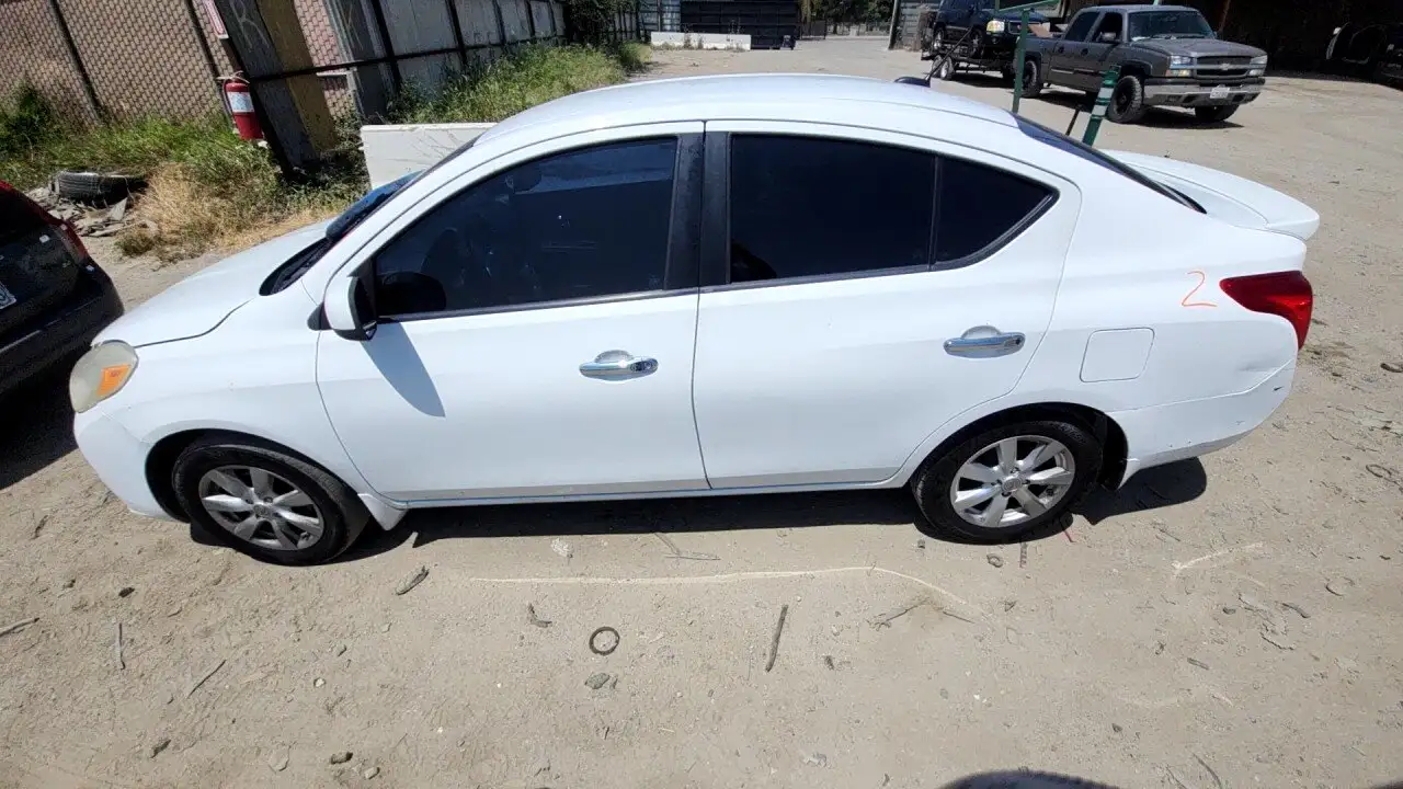 Photo of 2013 Nissan Versa