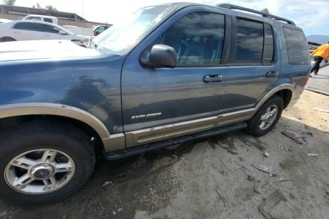 Photo of 2002 Ford Explorer
