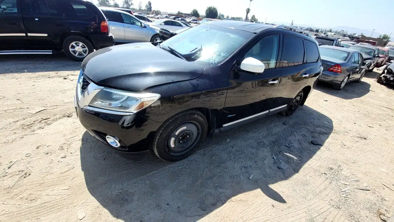 Photo of 2014 Nissan Pathfinder