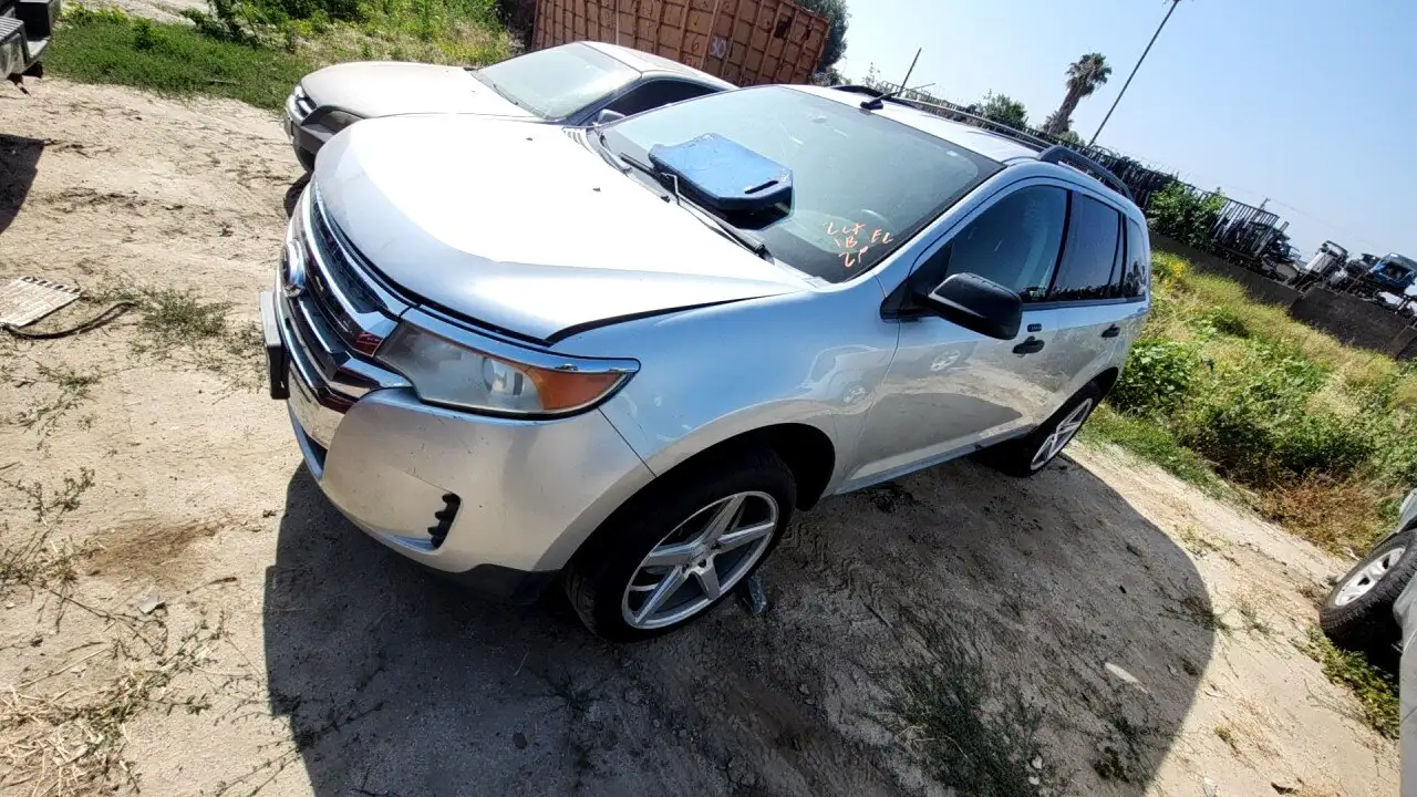 Photo of 2011 Ford Edge