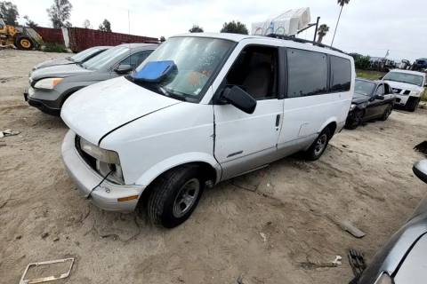 Photo of 2000 Chevrolet Astro