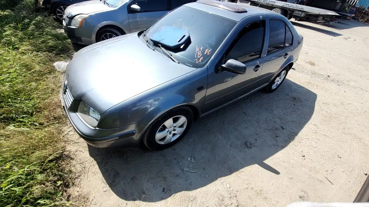 Photo of 2003 Volkswagen Jetta