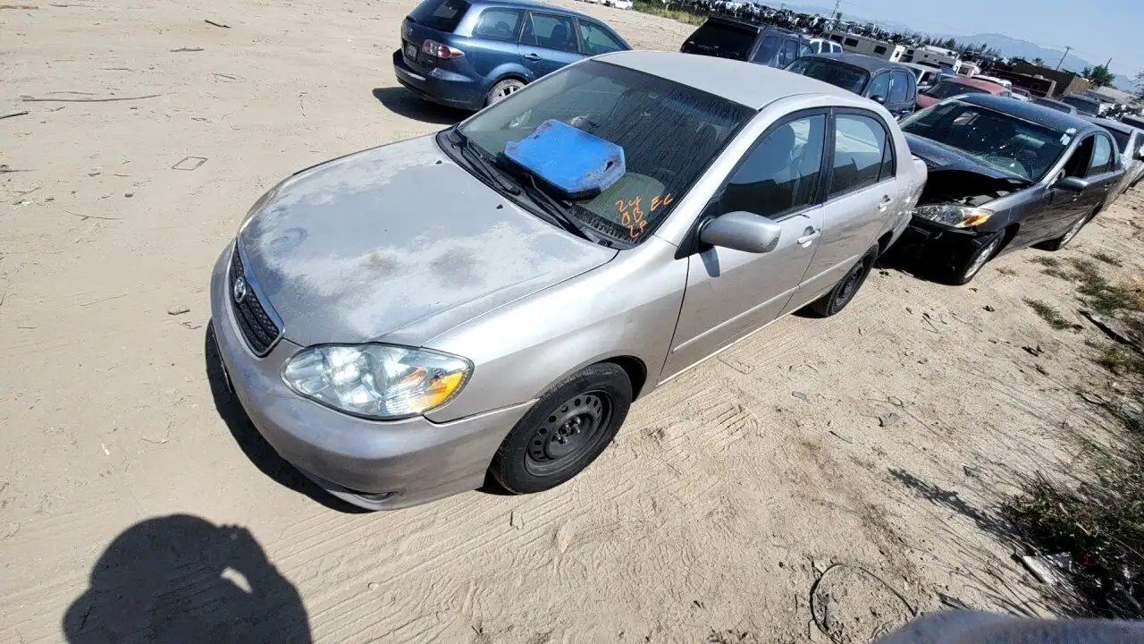 Photo of 2003 Toyota Corolla