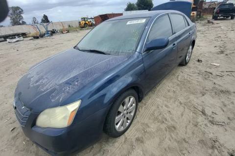 Photo of 2006 Toyota Avalon