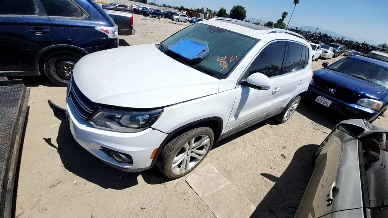Photo of 2013 Volkswagen Tiguan