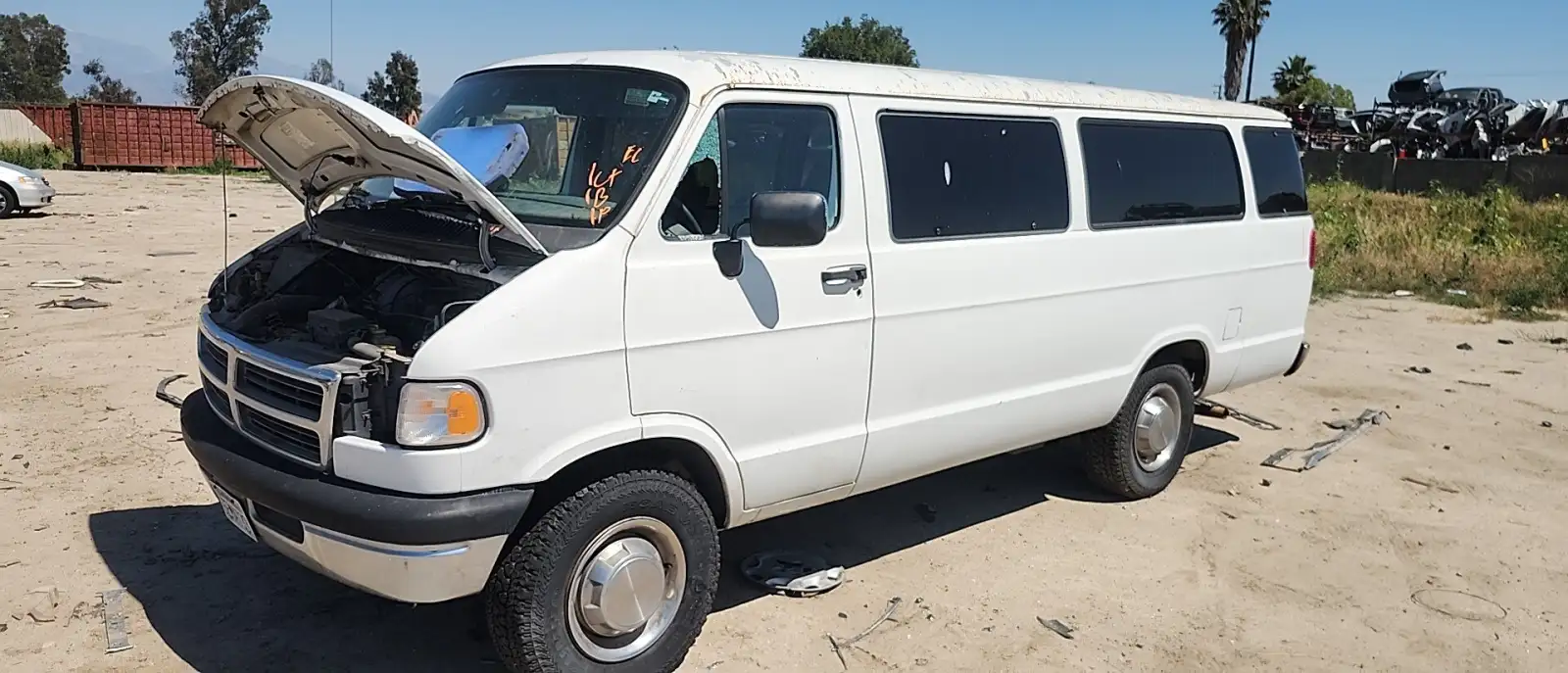 Photo of 1997 Dodge B3500