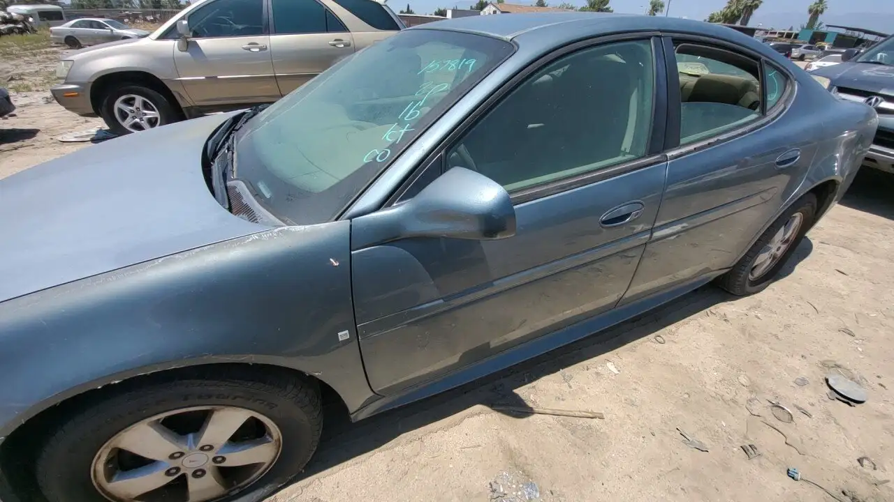 Photo of 2006 Pontiac Grand Prix