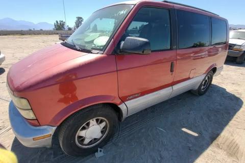 Photo of 2000 Gmc Safari