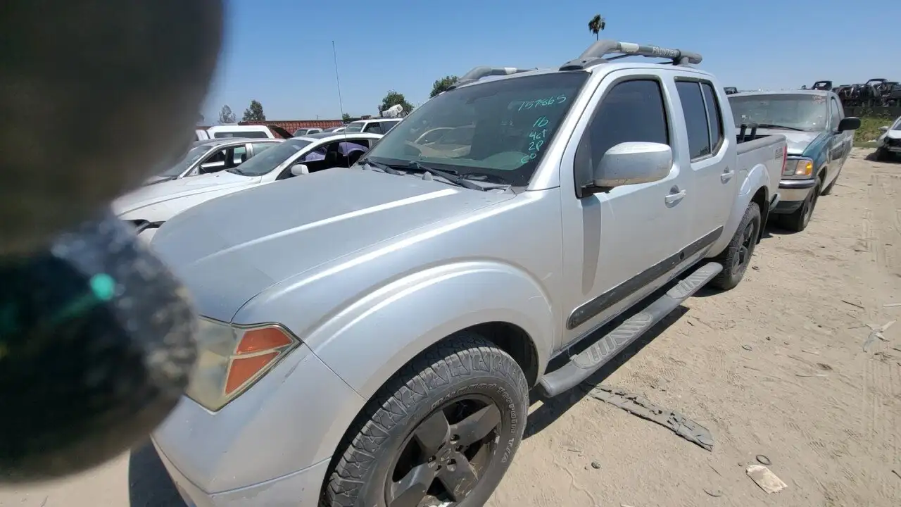 Photo of 2005 Nissan Frontier