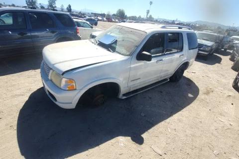 Photo of 2004 Ford Explorer