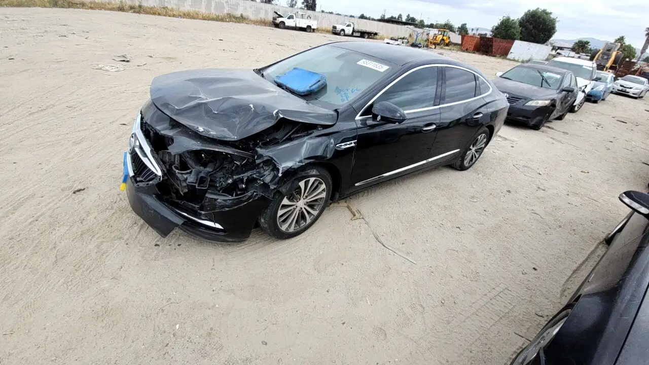 Photo of 2017 Buick Lacrosse