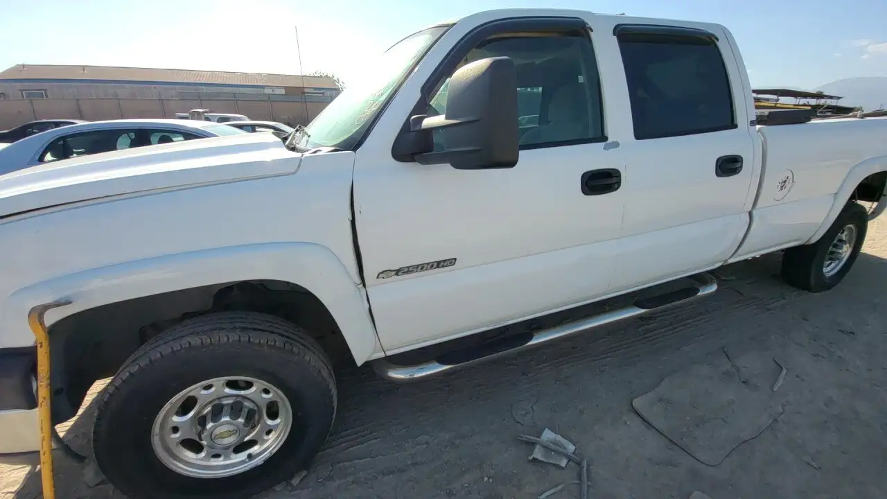 Photo of 2005 Chevrolet Silverado 2500 Hd
