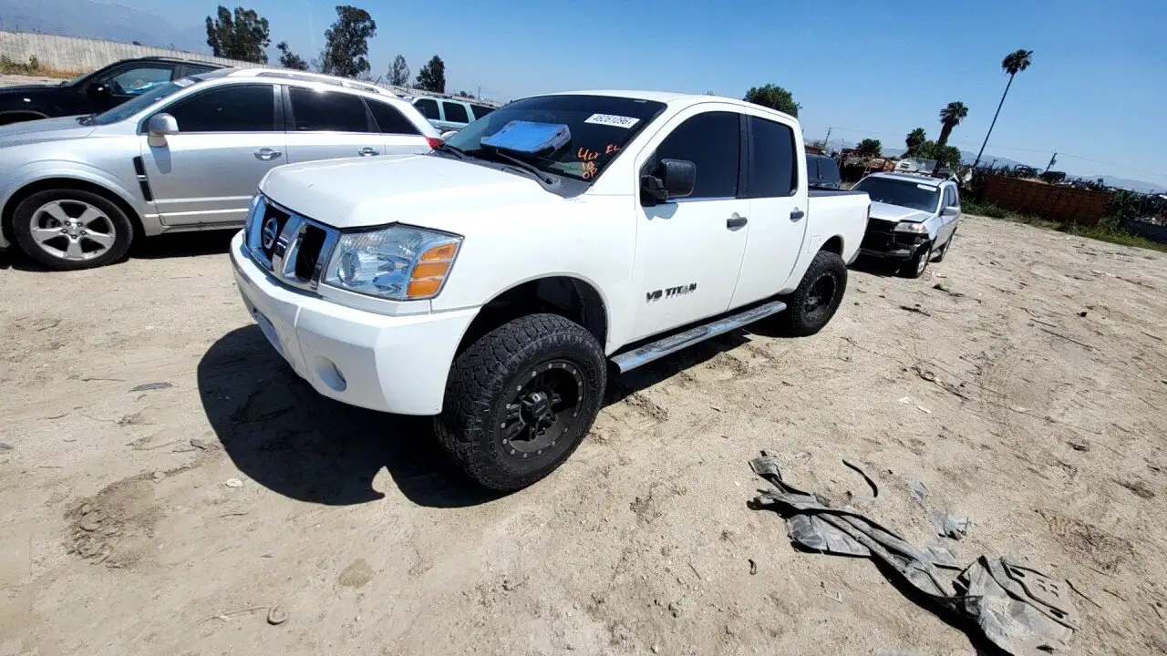 Photo of 2010 Nissan Titan