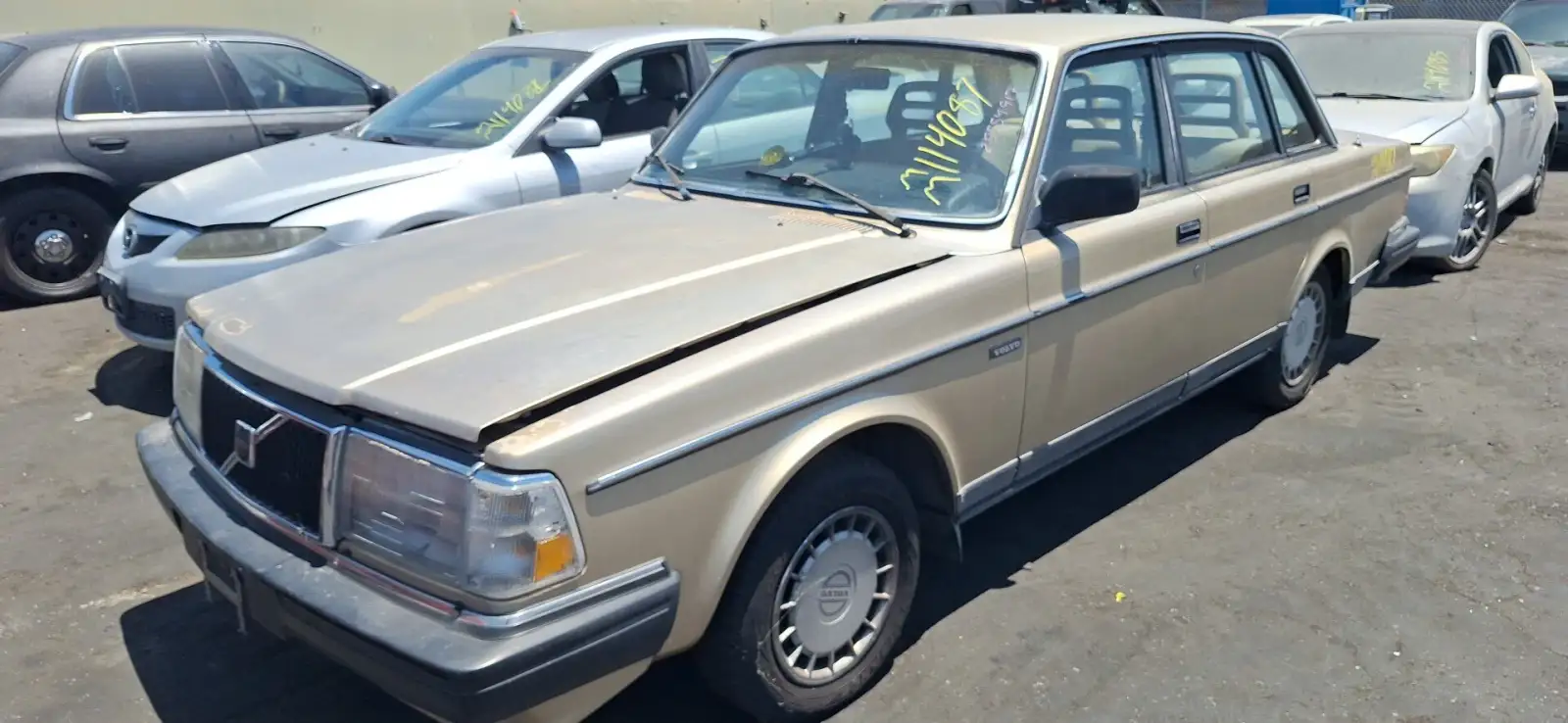 Photo of 1990 Volvo 240
