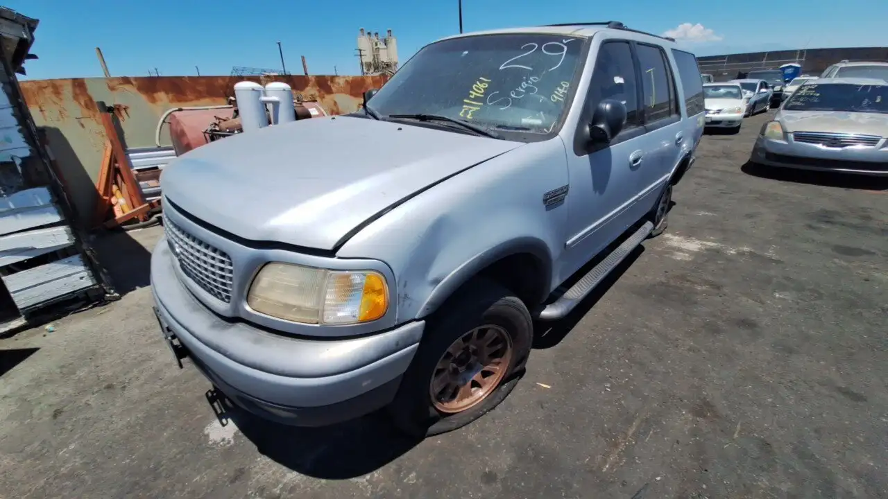 Photo of 2001 Ford Expedition