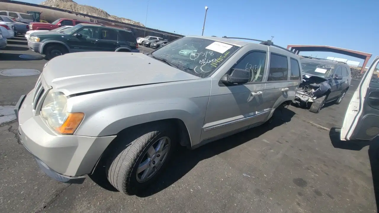 Photo of 2010 Jeep Grand Cherokee