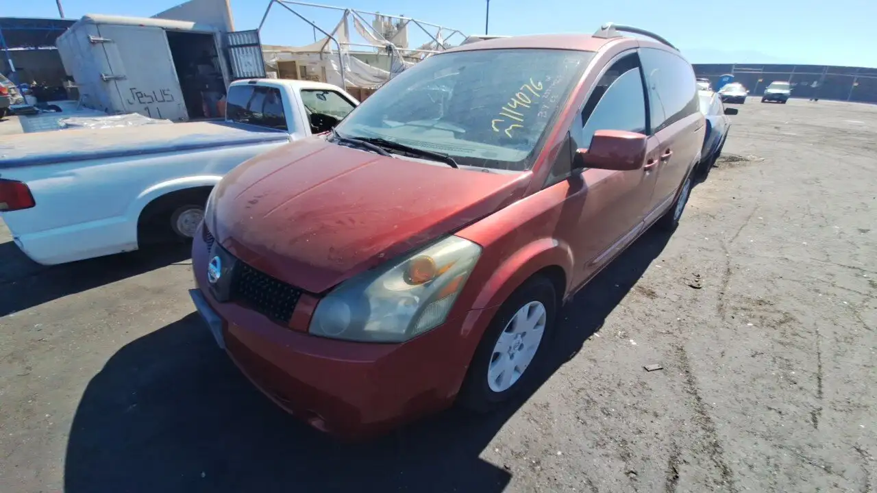 Photo of 2005 Nissan Quest