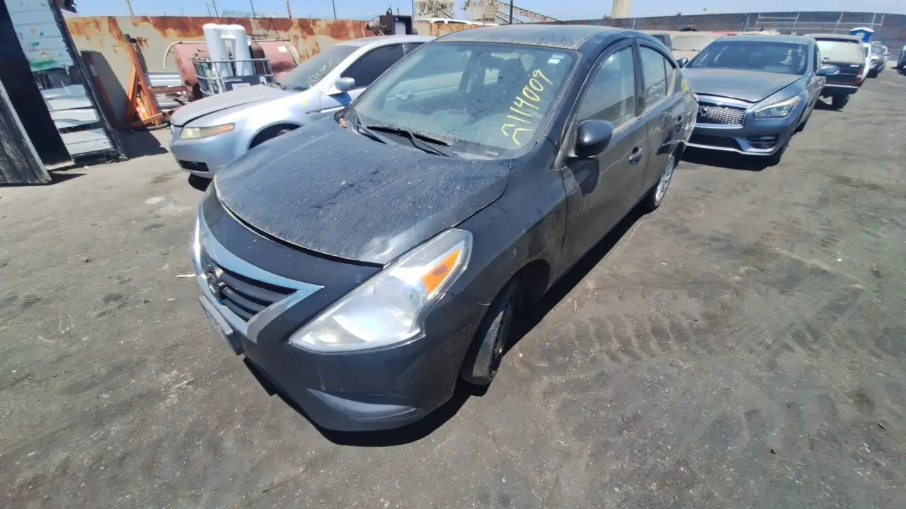 Photo of 2016 Nissan Versa