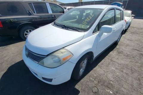 Photo of 2009 Nissan Versa