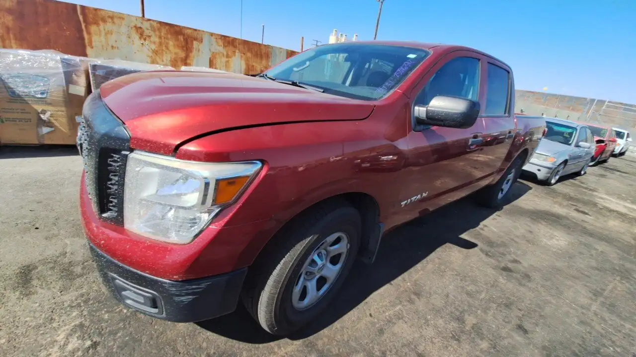 Photo of 2017 Nissan Titan