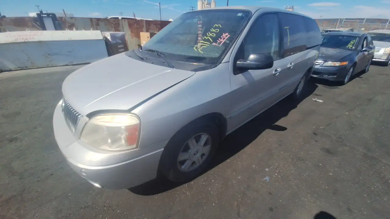 Photo of 2004 Mercury Monterey