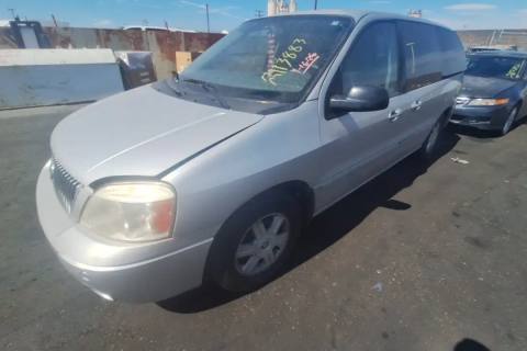 Photo of 2004 Mercury Monterey