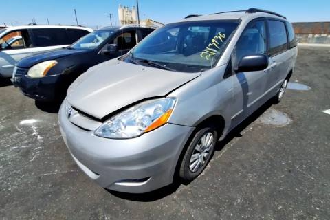 Photo of 2007 Toyota Sienna