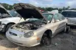 Photo of 1999 Ford Taurus