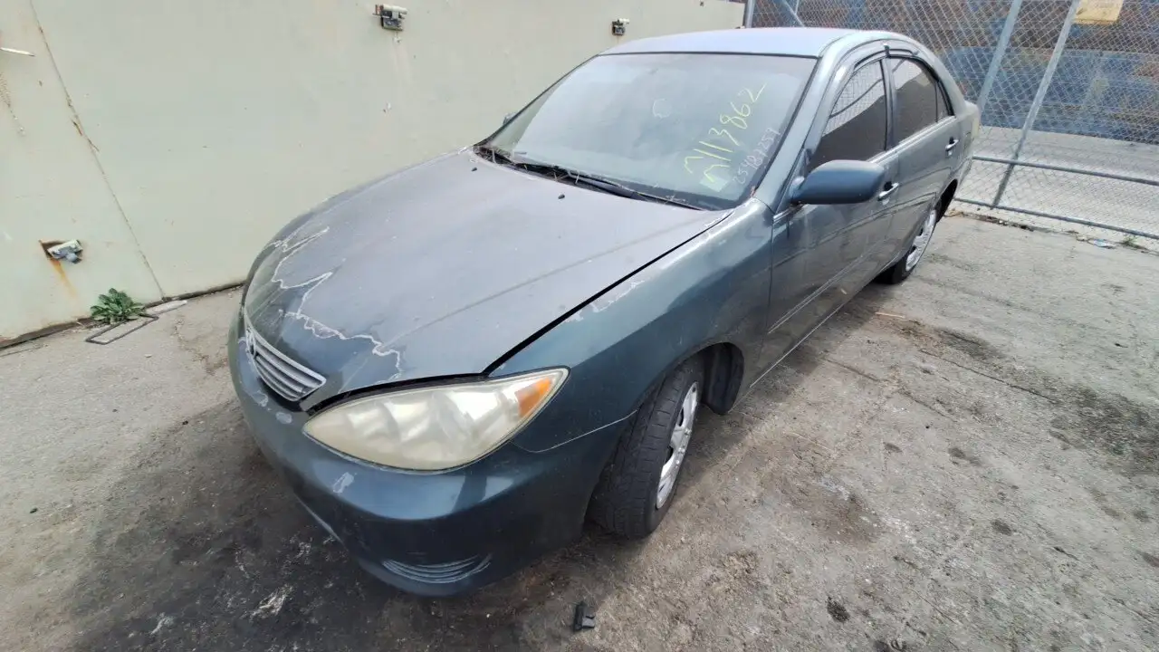 Photo of 2005 Toyota Camry