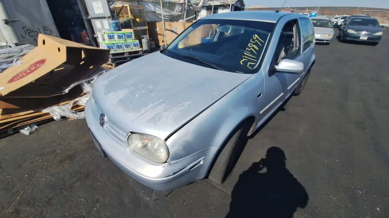 Photo of 2004 Volkswagen Golf