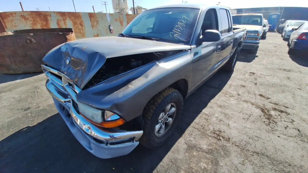 Photo of 2003 Dodge Dakota